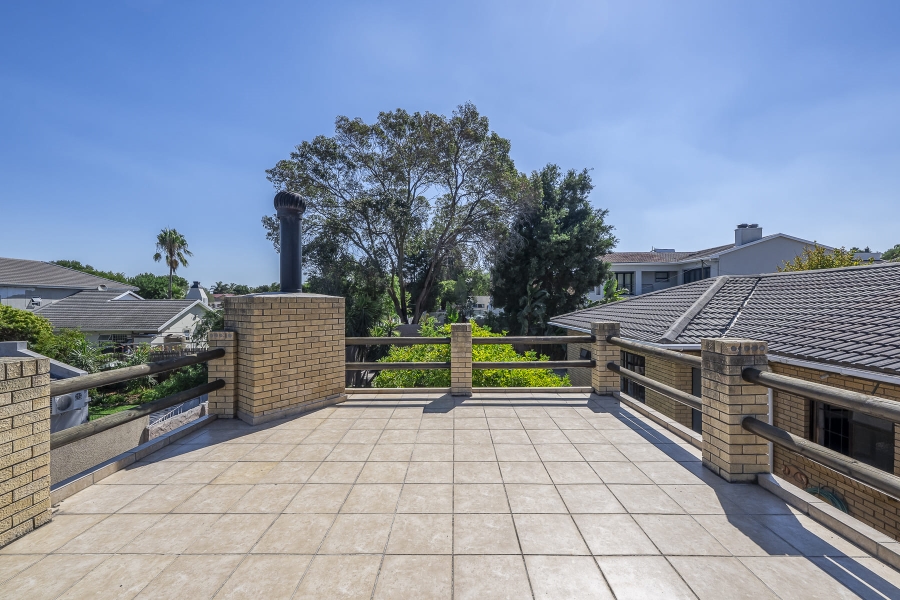 4 Bedroom Property for Sale in Protea Heights Western Cape